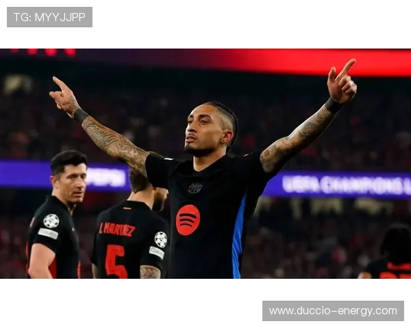 拉菲尼亚防守贡献数据：本赛季拦截与抢断指标持续提升