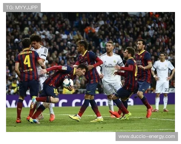 西甲国家德比临近 皇马巴萨近期状态与交锋走势分析