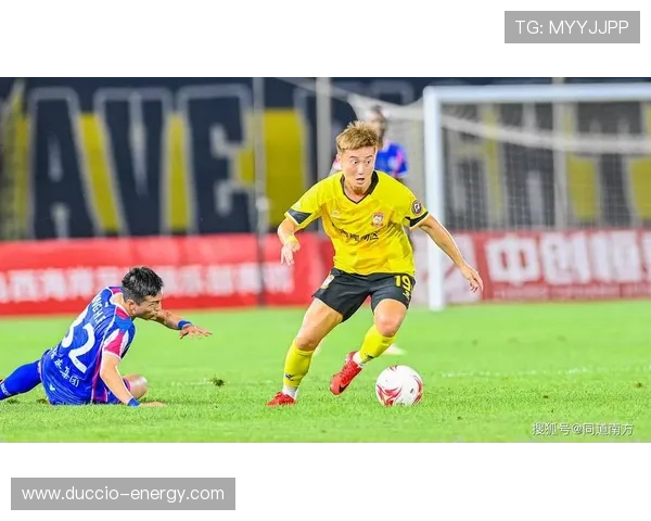 霍村锋线近期表现稳健,进攻端持续提升 霍村锋线近期表现稳健,进攻端持续提升