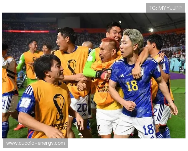 乌加特的中场拦截与回追能力解析