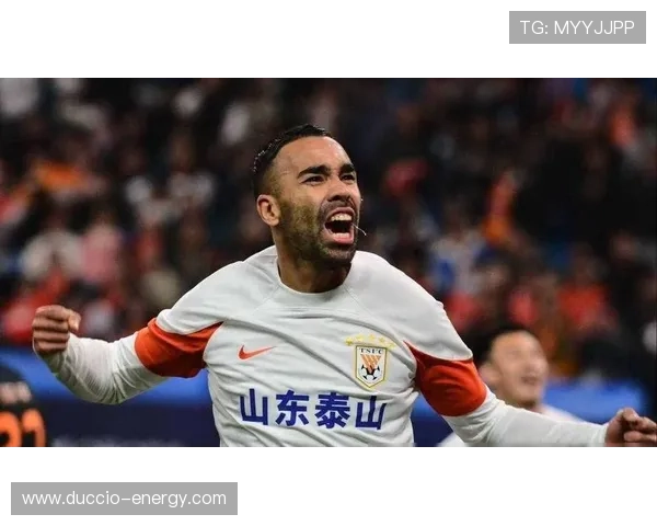 山东泰山进攻围绕克雷桑展开，体系受限表现逐步反映，关键战能力面临检验