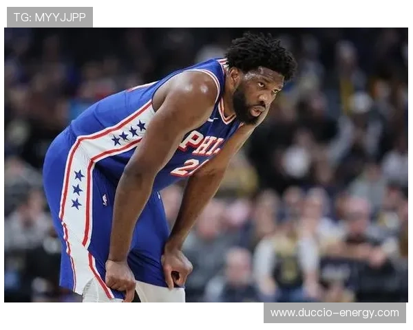 恩比德背身单打主导内线，对比约基奇更具终结力